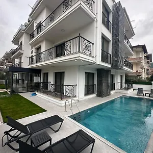Arti̇m Apart Otel Fethiye